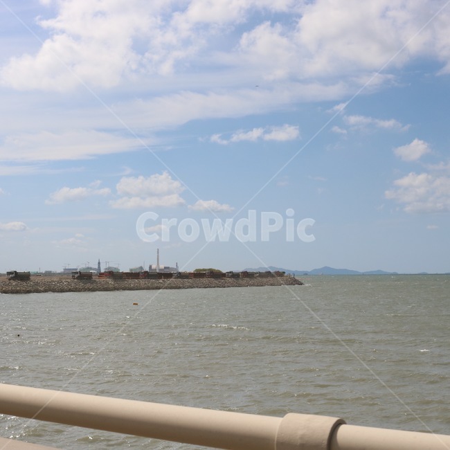 하늘,구름,파랑,sky,sora,cloud,kumo,blue,ao,바다,자연,물,흰색,sea,umi,nature,water,mizu,white,shiro,산업,industry,industrial