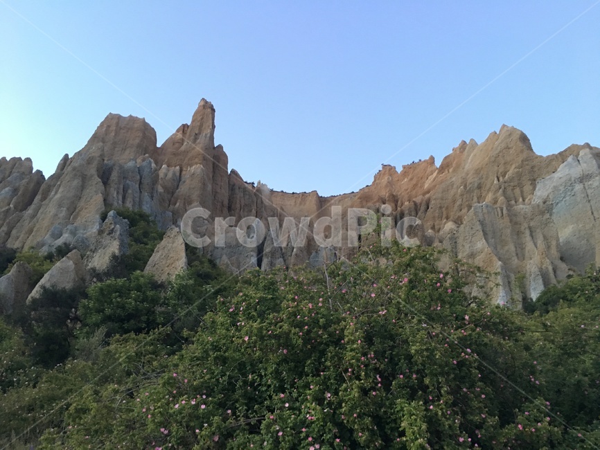 nature,자연,outdoors,옥외,cliff,산,암벽,나무,절벽,돌,돌산