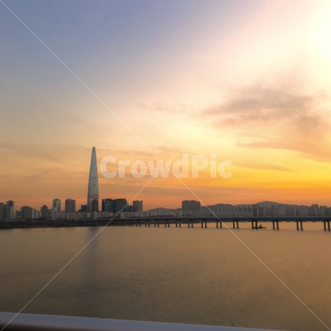 대한민국,서울,올림픽대교,잠실타워,노을,구름,도시,풍경,city,landscape,water,물,waterfront,워터 프론트