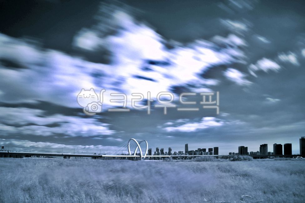 cloud,infrared photography,nature,Incheon,long exposure,Songdo New Town,Aam Bridge