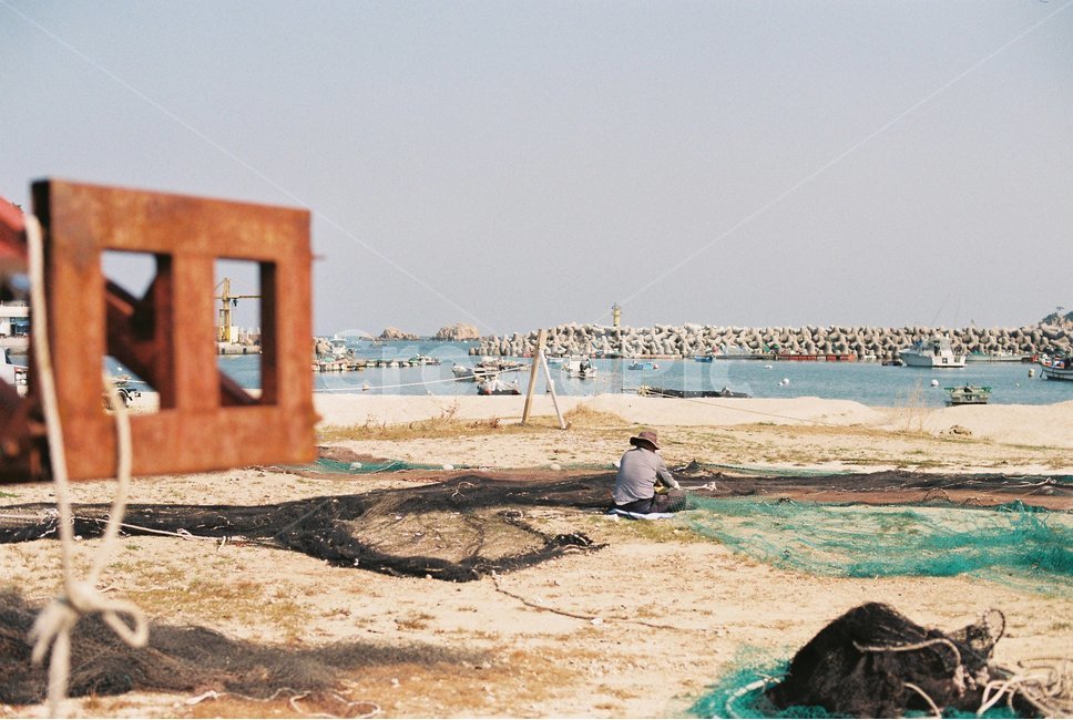 바다,해변,백사장,어촌,어망작업,산업,industry,industrial,어업,fishery,fishing industry