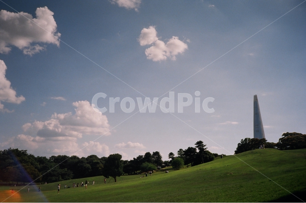 올림픽공원,하늘,들판,맑음,필름카메라,구름,롯데월드타워,olympicpark,sunny,filmcamera,lotteworldtower