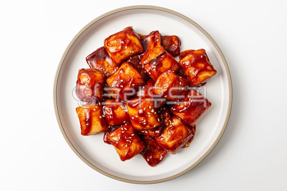 seasoning,close up,Chewy,ingredient,Rice cake,Fish cake,chili pepper paste,Korean culture,spicy,rice,food,meal,fish cake,rice cake,Korean food,tteokbokki,grocery,Food Ingredients,ingredients,Garae Tteokbokki,sweet