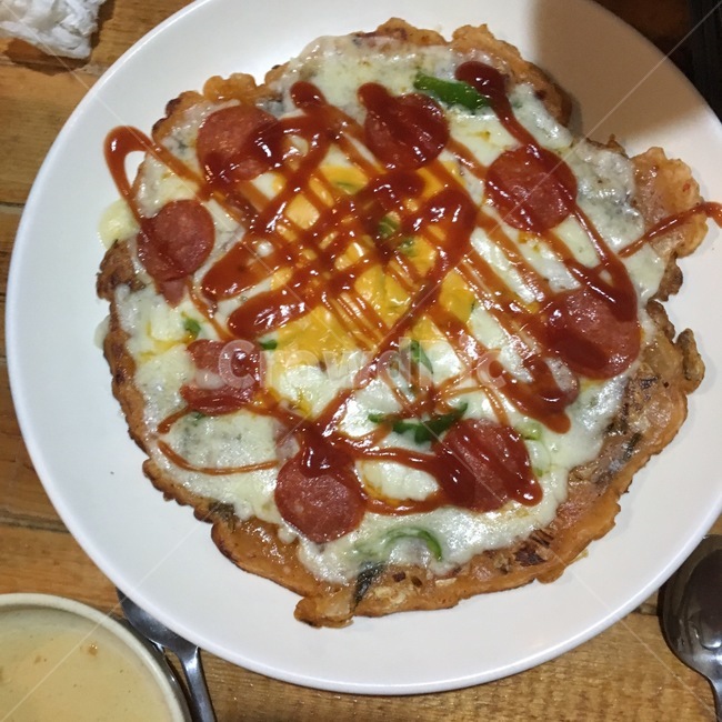 부침개,전,퓨전음식,치즈김치전,안주,음식,피자김치전