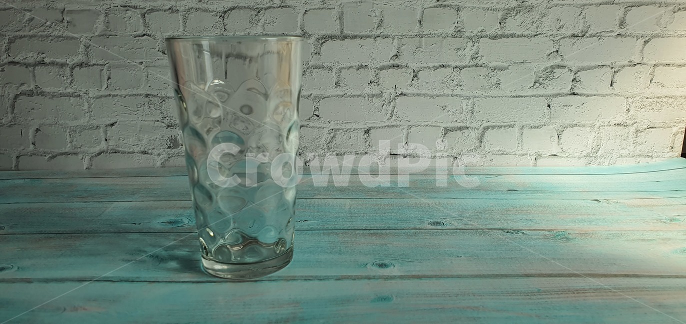 잔,컵,유리컵,유리잔,투명,음료,차,drink,object,cup,background,clean,isolated,white,transparent,empty,clear,crystal,reflection,beverage,water,blank,liquid,single,nobody,tall,shiny,transparency,glassware,design,glass,유리