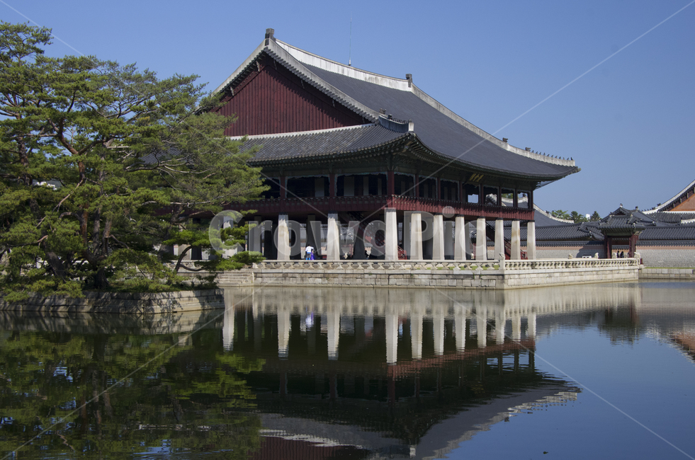 경회루,조선,궁궐,경복궁,연못,기와집,정자,연회,한국전통,한국문화,korean traditional,korean culture,랜드마크,landmark,tourist attraction,한국랜드마크,한국관광지,한국명소,korea landmark,korea tourist attraction,건축물,건물외관,exterior,building,structure,architecture,construction