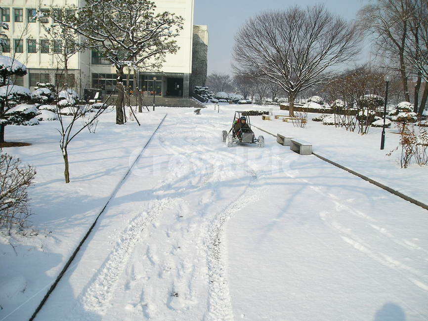 버기카,겨울캠퍼스,눈,자작자동차,겨울눈