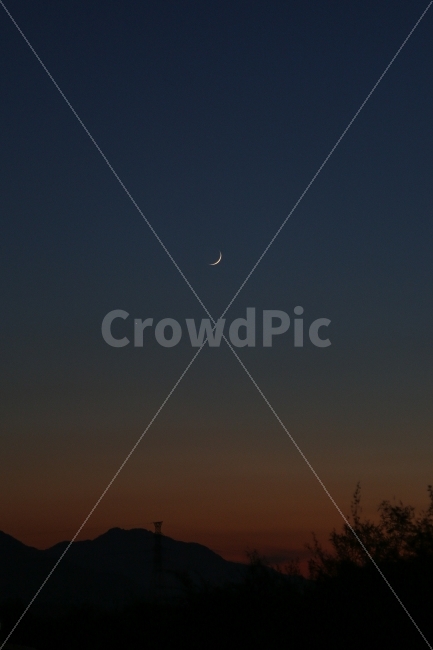 석양,밤하늘,야경,달,자연,풍경,초승달,감성사진,moon,sunset,자연,풍경,nature,landscape,야경,밤,nightscape,night,outdoors,옥외