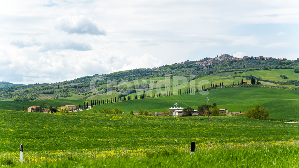 이탈리아,토스카나,투스카니,toscana,tuscany,하늘,구름,들판,파란,푸른,sky,풍경,배경화면,바탕화면,자연,마을