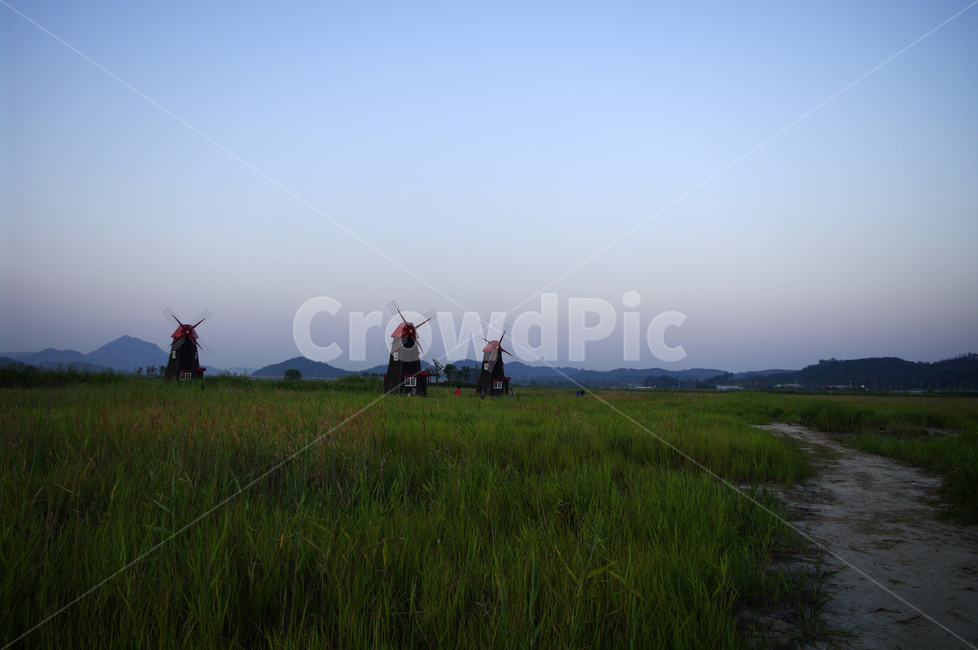 노을,하늘,풍경,풀,풍차,자연,풍경,nature,landscape,outdoors,옥외,grassland,목초지,field,들