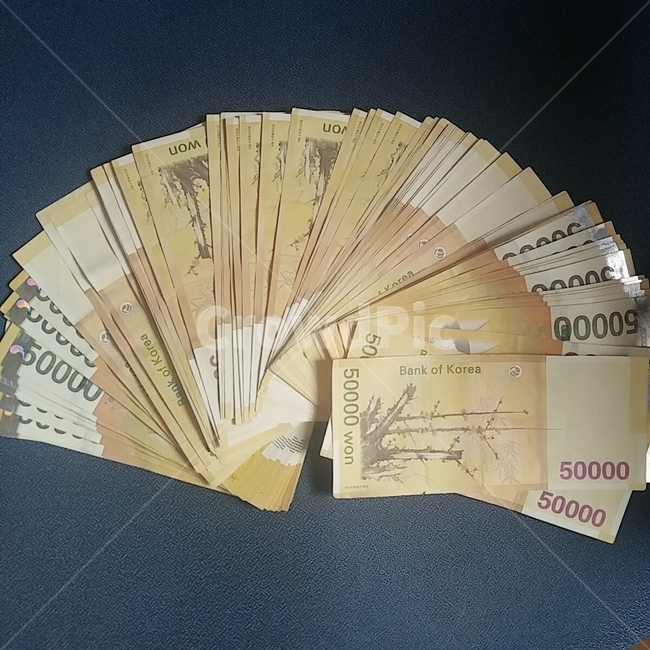 돈,오만원,돈부채,돈다발,부자,신사임당,영앤리치,리치,머니,금융,돈,finance,banking,money