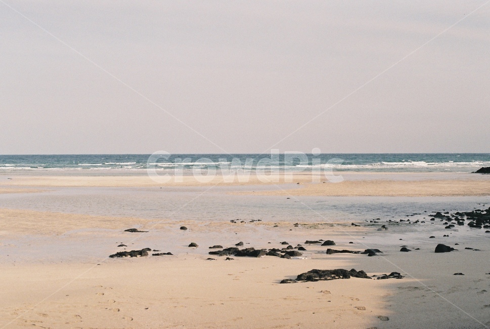 바다,필름,풍경,감성,film,자연,풍경,nature,landscape,해변,바다,beach,sea,shoreline,해안선,water,물,ocean,대양,outdoors,옥외,coast,연안,바닷가,sand,모래