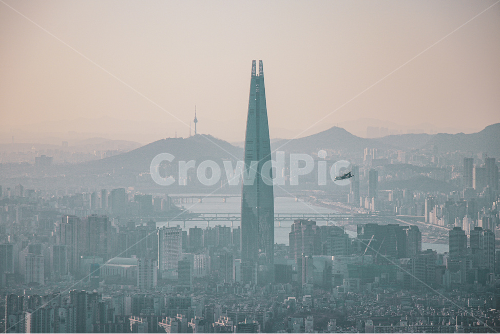 롯데타워,서울,서울풍경,한강,cityscape,landscape,tower,building,steeple,lottetower,랜드마크,landmark,seoul,architecture,비행기,남산,peaceful,평화로운,편안한,휴식처,힐링,안락한,따뜻한,warm,분위기,한국도시경관,도시풍경,한국,맑은,깨끗한,청명한,한국도시풍경,파스텔,배경화면,옥외,경치,풍경,color,색감,색채,계절,season,색깔,색상,도시,풍경,city,landscape,한국도시풍경,한국도시경관,korea cityscape