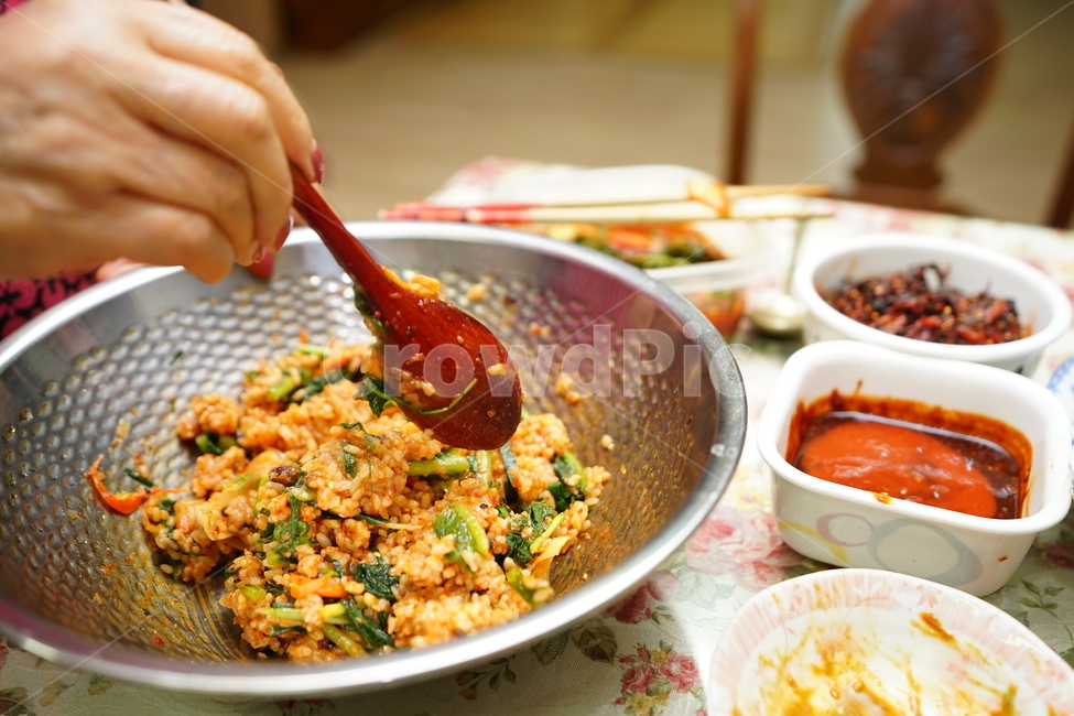 김치,열무,열무김치,반찬,한식,식단,먹거리,한국음식,집밥,반찬거리,음식,푸드,식사,우리집반찬,비빔밥,고추장,비빔,음식,식재료,요리,food,cook,meal,dishes,food reserves,한식,한국음식,한국요리,korean food,korean dishes,korean meal,korean cook