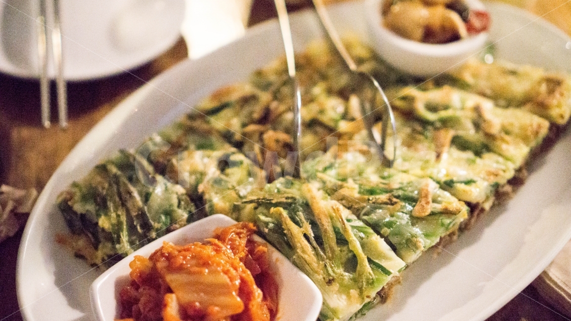 음식,파전,불고기파전,막걸리,김치,음식,식재료,요리,food,cook,meal,dishes,food reserves,한식,한국음식,한국요리,korean food,korean dishes,korean meal,korean cook,디저트,간식,후식,dessert,snack