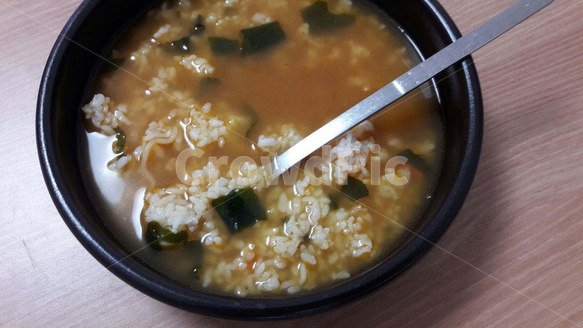 라면,라면밥,라면국물,밥,밥말아먹기,음식,식재료,요리,food,cook,meal,dishes,food reserves
