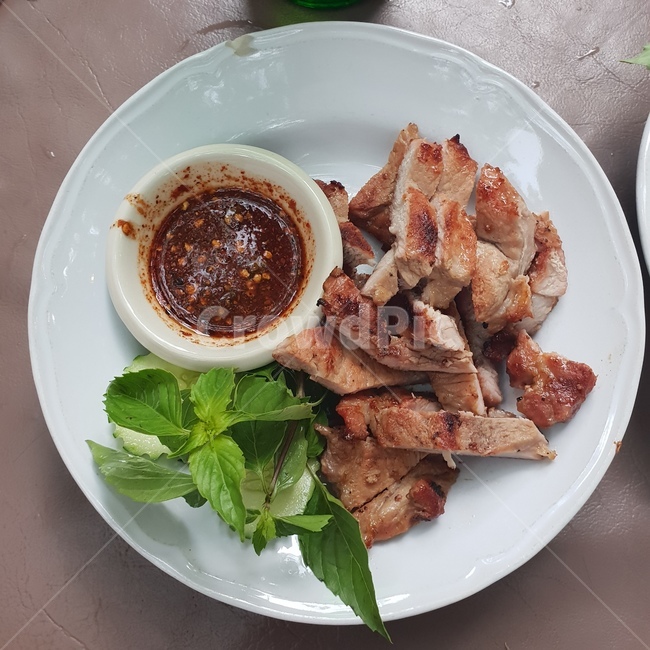 food,식품,meal,식사,dish,요리,bbq,barbecue,바베큐,chicken,치킨,닭고기