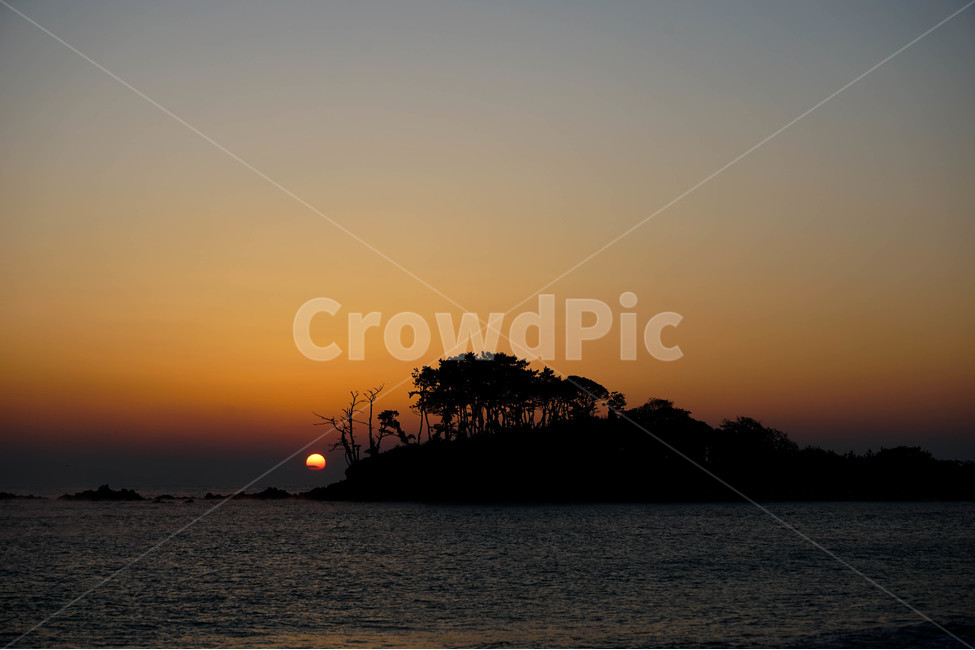 일출,해돋이,여명,바다,동해,풍경,새벽빛,태양,자연,풍경,nature,landscape,outdoors,옥외,sunset,일몰,red sky,붉은 하늘,sky,하늘,dusk,황혼,dawn,새벽