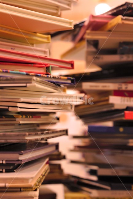 책,books,책들,book,책정리,정리,arrange,정리하다,쌓다,그림책,동화책,많은,many,object,사물,물건,교육,학교,공부,education,learning,study,school