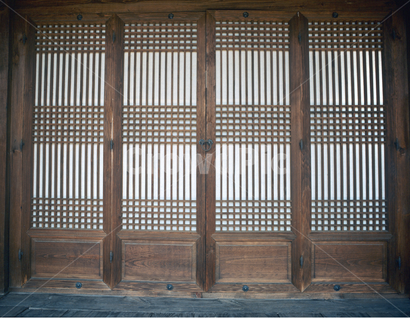 창문,창살,전통문,격자문,격자창살,한국전통,한국문화,korean traditional,korean culture,건축물,건물외관,exterior,building,structure,architecture,construction