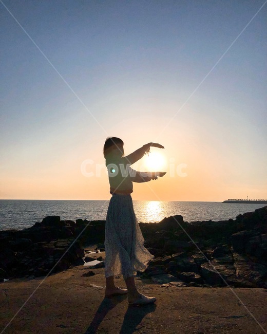 바다,노을,하늘,여자,역광,그림자,구름,sea,shadow,sunset,reverselight,인물