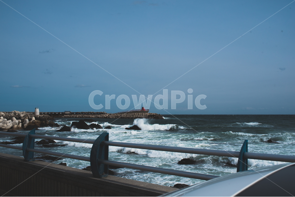 바다,동해,sea,물,바위,돌,ocean,outdoors,water,nature,자연,파도,seawaves,등대