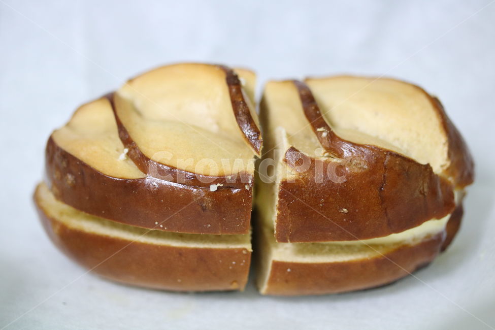 빵,디저트,음식,브렛첼,프레첼,버터,컬러,브라운,노란색,bread,dessert,color,yellow,brown,빵,bread
