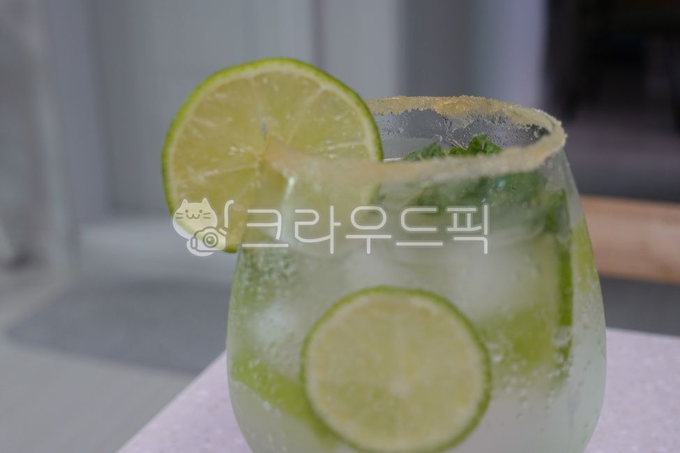 Lime,mojito,cocktail,Homemade Mojito,drink