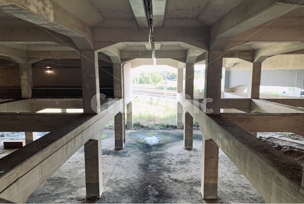 corridor,복도,대칭,시멘트,기둥,구조물