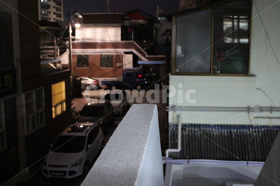 vehicle,차량,automobile,자동차,교통,transportation,차,car,밤,새벽,분위기,동네,골목,난관,골목길,alley