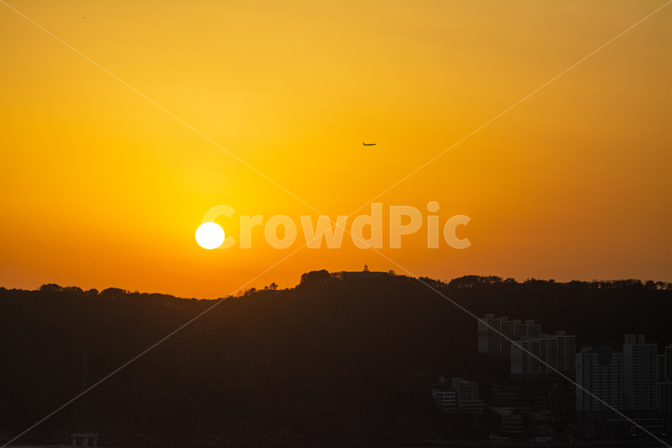 노을,풍경,일몰,하늘,비행기,부산,태양,sunset,landscape,sky,airplane,busan,sun