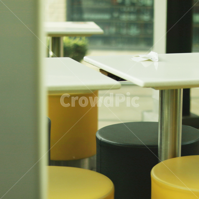 노란색,의자,테이블,furniture,가구,table,표