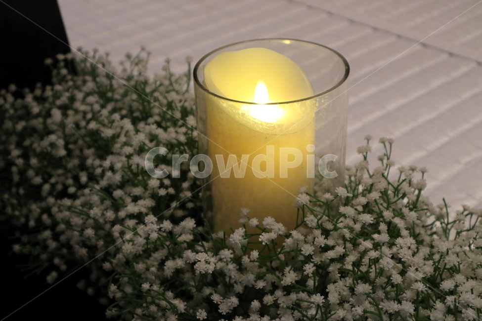 초,꽃,꽃길,양초,안개,안개꽃,cup,컵,aroma,아로마,herbal,refreshment,정화,health,natural,organic,green,plant,tea,closeup,healthy,fresh,nature,white,glass,yellow,beverage,background,drink,사물,물건,오브젝트,thing,object,matter