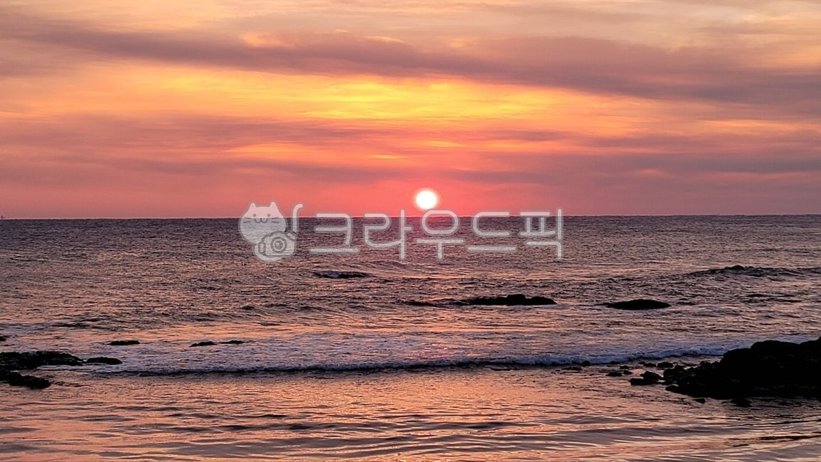 tide,sky,horizon,red sky,ocean,Sunrise,sun,sea