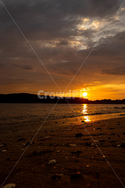 일몰,낙조,바다,구름,빛갈림,반영,해변,자연,햇빛,light,nature,자연,풍경,nature,landscape,sunlight,outdoors,옥외,빛,flare,플레어
