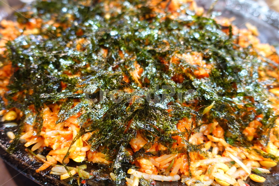 볶음밥,김,철판,솥뚜껑,모락모락,음식,식재료,요리,food,cook,meal,dishes,food reserves,한식,한국음식,한국요리,korean food,korean dishes,korean meal,korean cook