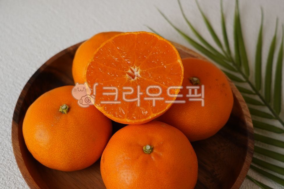 citrusfruit,Cheonhyehyang,citrus fruits,Persimmons,fruit,Orange,food,cross section of fruit
