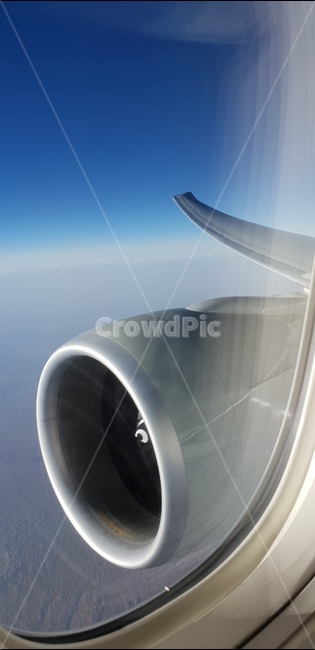비행기,창가,구름,엔진,하늘,파란하늘,windowseat,설렘,도쿄여행,비행,에어버스,airbus,비행기창가자리,휴가