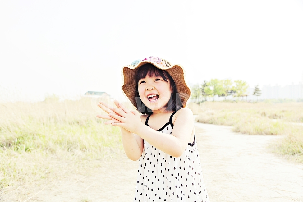 여자아이,아이,어린이,사람,자연,배경,어린이,어린아이,child,children,kid