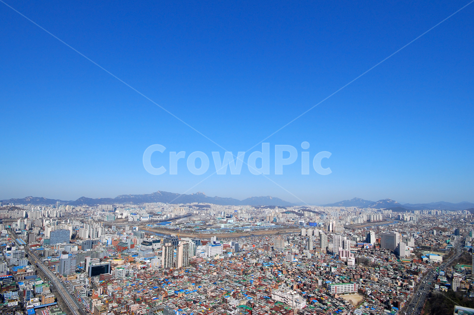 도시,도심,대도시,하늘,배경,백그라운드,주택,집,주택가,학교,아파트,산,북한산,풍경,도시풍경,스카이라인,건물,건축,건축물,맑은,날씨,하이앵글,탑앵글,강,부동산,중랑천,성동구,서울,한국