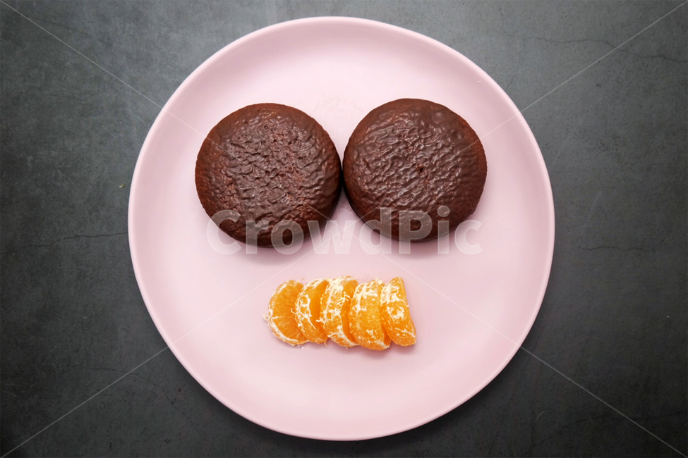 food,음식,biscuit,비스킷,cookie,쿠키,파이,초코,얼굴,표정,기분,귤,과일,음식,식재료,요리,food,cook,meal,dishes,food reserves,디저트,간식,후식,dessert,snack,연출,컨셉,콘셉,direction,concept
