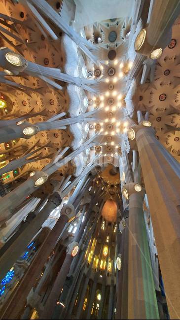 스페인,베르셀로나,사그라다,파밀리아,성당,가우디,spain,sagrada,familia,catholic,church,gaudy,barcelona,건축물,building,lighting
