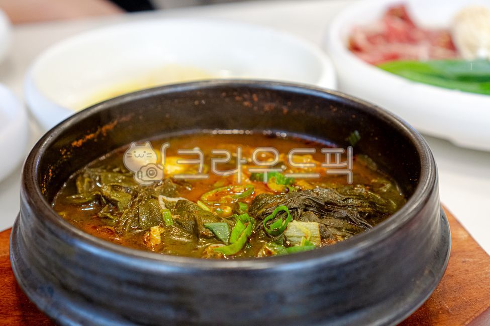 국밥,뚝배기,한식,우거지국밥,우거지탕,koreanfood,food,meal,식사