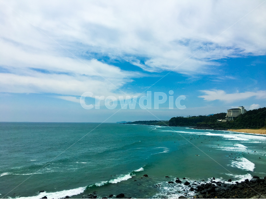 제주도,바다,해변,여름,풍경,제주,경치,전경,절경,바닷가,섬,한국,대한민국,파라다이스,낙원,자연,파도,파도타기,서핑,서핑보드,휴식,휴일,휴양지,물,하늘,블루,파란색,푸른색,파랑,빌딩,건물,구름,해안,해안가,힐링,배경,바탕,백그라운드,야외,사람,인물,바위,암석,돌,모래,jejuisland,sea,beach,summer,ocean,seascape,landscape,jeju,island,korea,panorama,paradise,natural,nature,surf,surfboard,surfing,holiday,resort,view,water,sky,blue,building,cloud,clouds,coast,beautiful,beauty,asia,awesome,healing,background,leaf,outdoor,people,rock,stone,sand,scenic,shore,자연,풍경,nature,landscape,해변,바다,beach,sea,promontory,곶,outdoors,옥외,대양,shoreline,해안선,land,땅