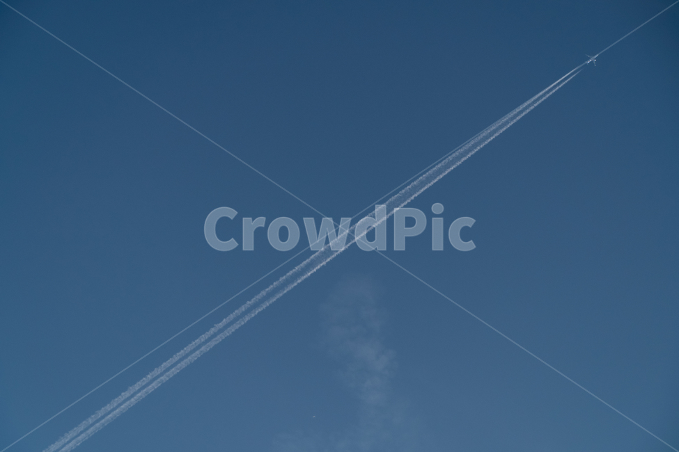 비행기,하늘,airplane,sky,condensationtrail,비행운,교통,교통수단,traffic,transportation
