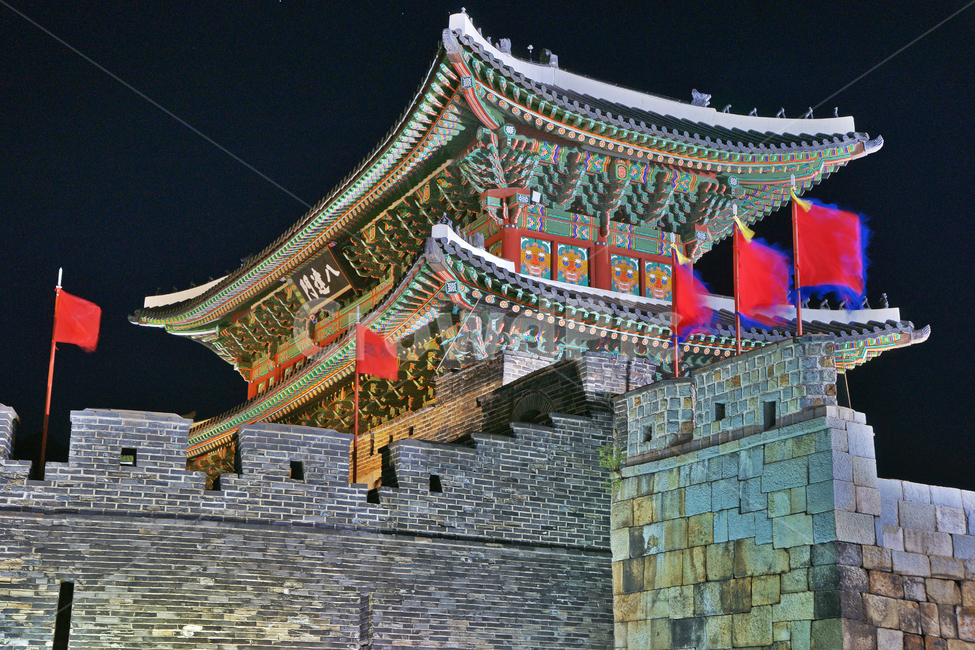 팔달문,수원화성,우진각지붕,남문,문루,옹성,야경,보물제402호,유네스코세계문화유산,한국전통,한국문화,korean traditional,korean culture