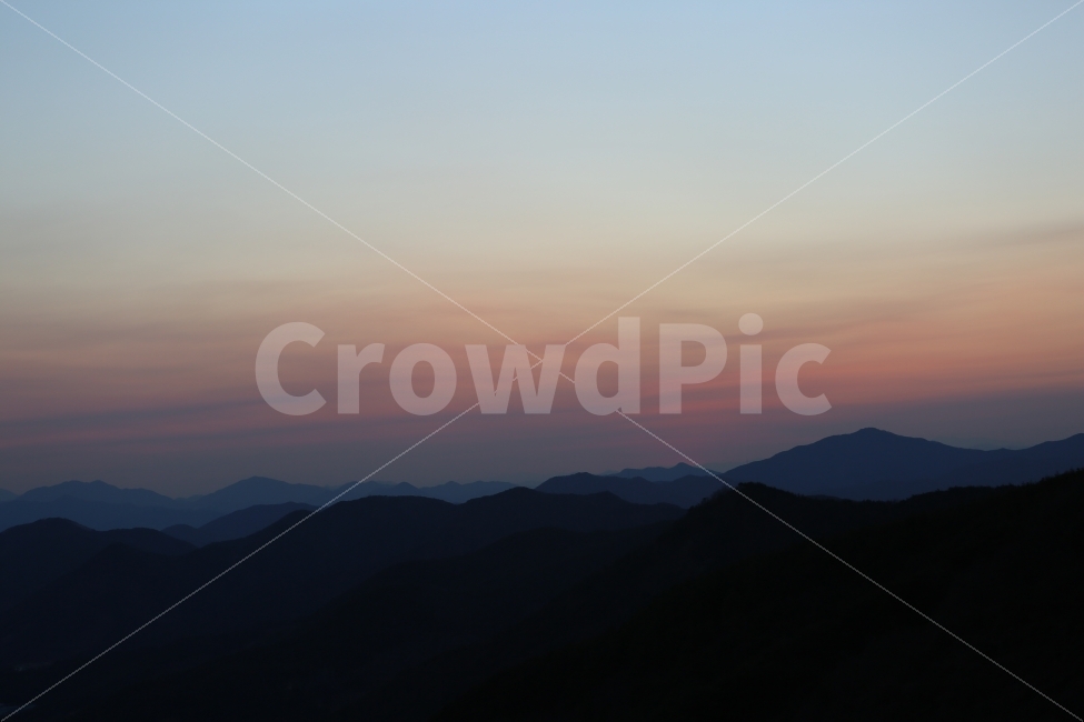 풍경,노을,일몰,산,주말,데일리,배경화면,산봉우리,해질녘,자연,풍경,nature,landscape,mountain,outdoors,옥외,mountain range,산맥