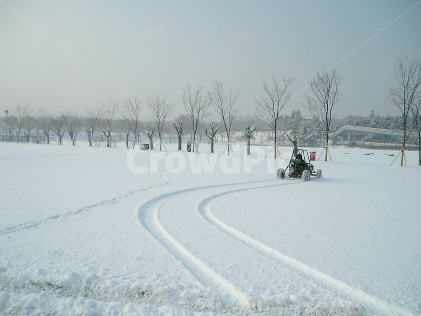 버기카,겨울캠퍼스,눈,자작자동차,겨울눈