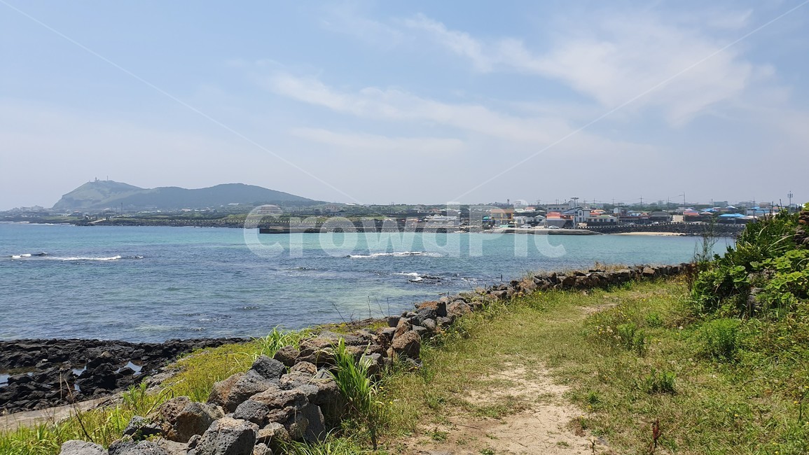 제주,비양도,우도,바다해변,해안길,돌담길,오솔길,산책길,산책로,제주풍경,비양도풍경,흙길,제주도,제주바다,돌담,jeju