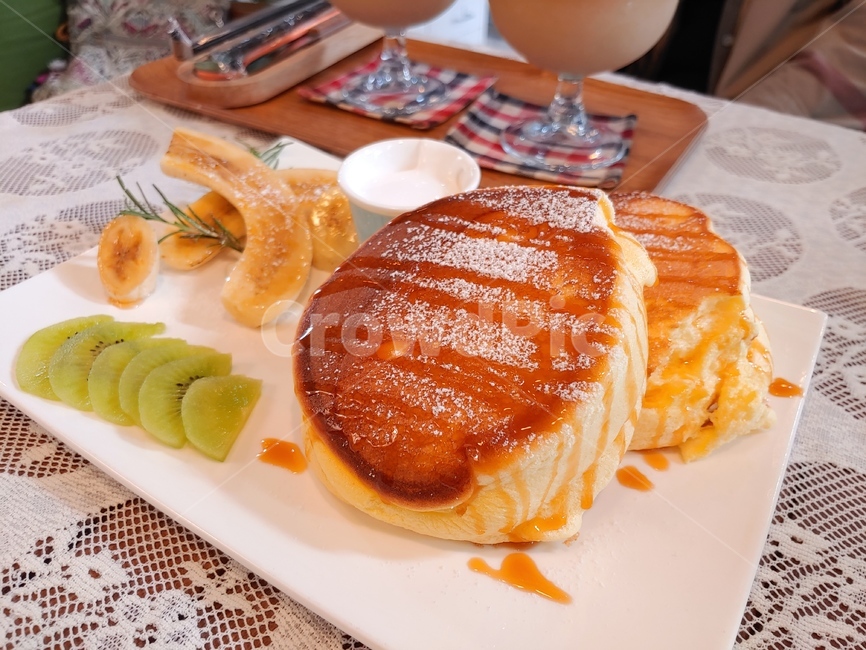 수플레,수플레팬케이크,팬케이크,디저트,카페디저트,후식,카페,케이크,음식,음식,식재료,요리,food,cook,meal,dishes,food reserves,디저트,간식,후식,dessert,snack
